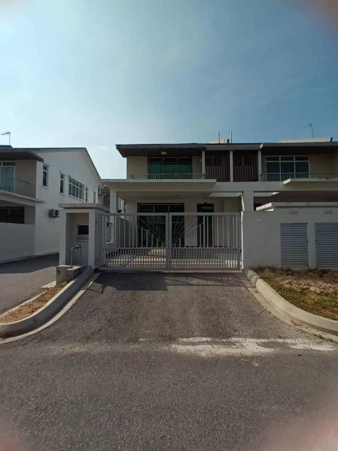 Desaru Melati Homestay Netflix Wifi Bandar Penawar Extérieur photo